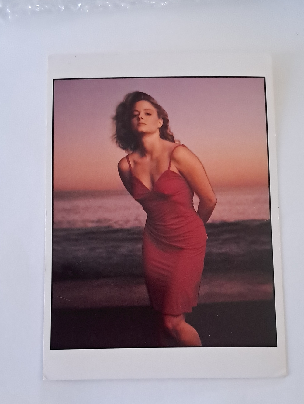 Jodie Foster Red Dress Malibu Beach California Annie Liebovitz 1988 Postcard